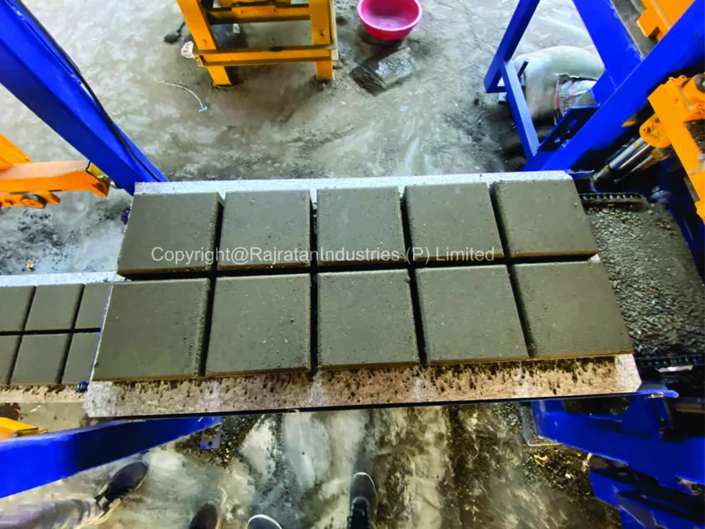 Fly ash brick pallet breakage prevention by Rajratan Indore