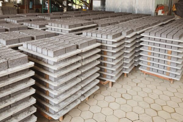 Paver Board For Mould Stacking - Image 2